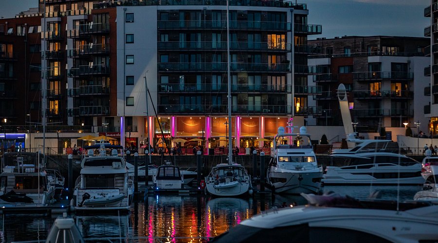 Banana Wharf at night